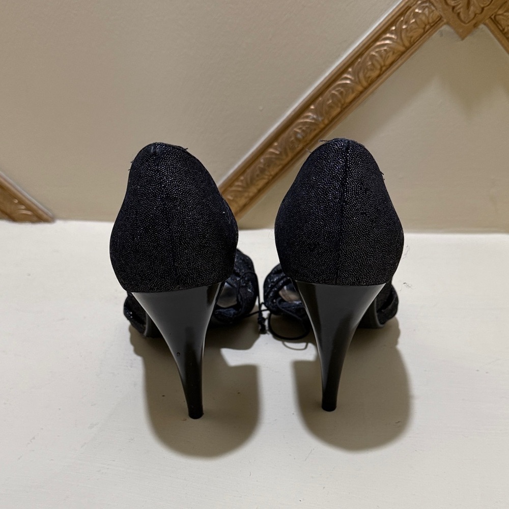 H&M Chic Black Bow Heels - Picture 4 of 5